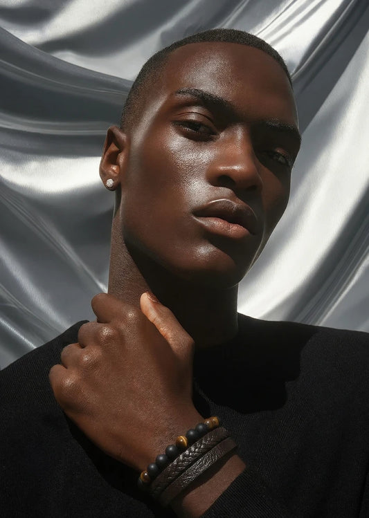 Joyas Triaura Pulseras de Cuero y Piedras Hombre