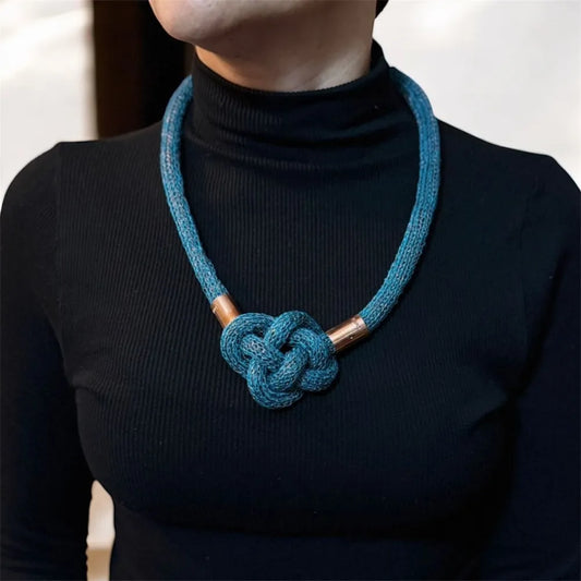 Collar de Cobre Tejido Vicente Blue Triaura