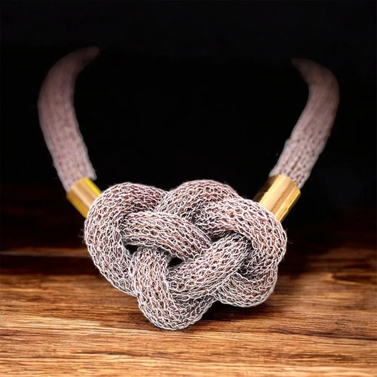 Collar de Cobre Tejido Vicente Lila Triaura